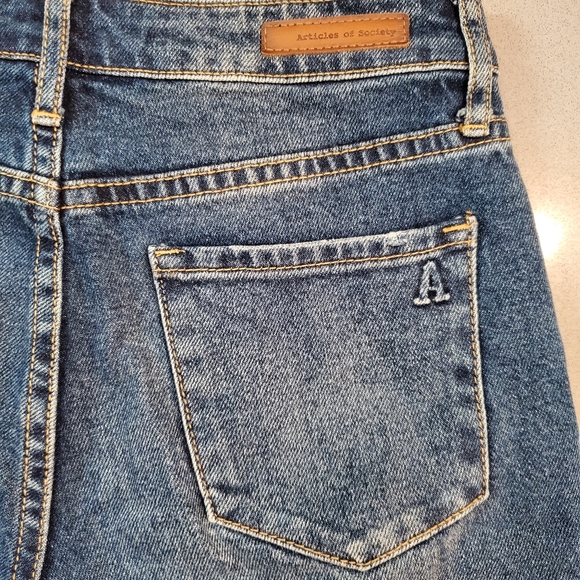 Articles of Society Dark Wash Denim Cutoff Shorts Size 25 - Picture 3 of 10